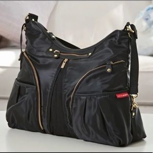New! Skip Hop Versa Expandable Diaper Bag